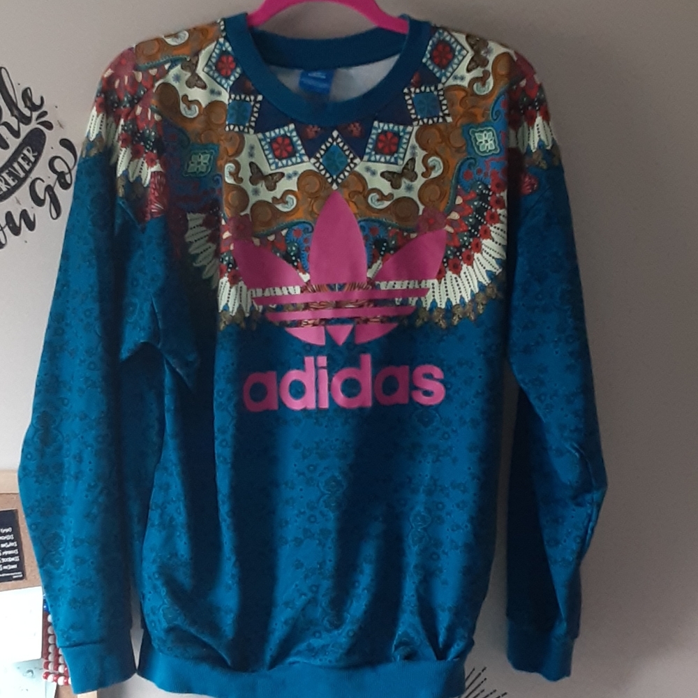 Adidas Sweatshirt